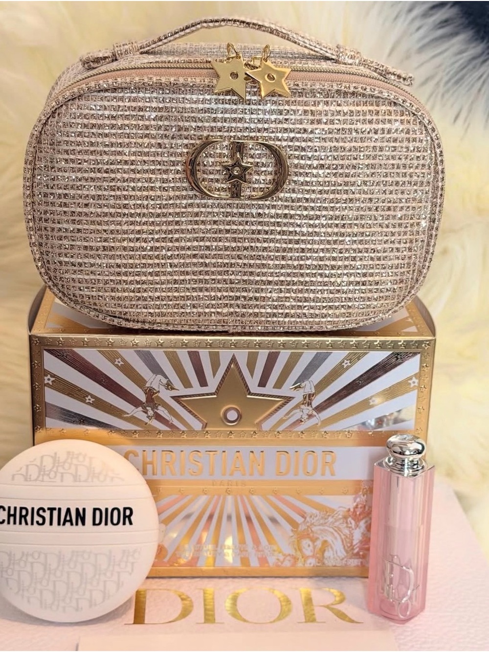 Christian Dior Holiday Beauty Gift Set Gold Cosmetic Bag Lip Glow Compact RARE